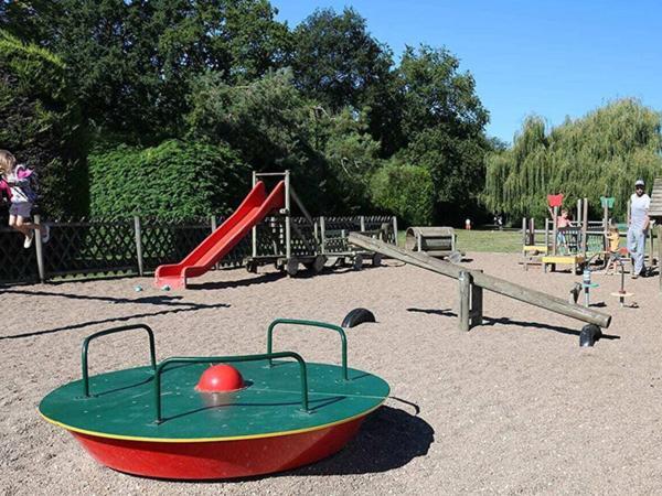 Mobil Home Xxl2 4 Chambres - Camping Les Bois Du Bardelet Poilly-lez-Gien Zewnętrze zdjęcie