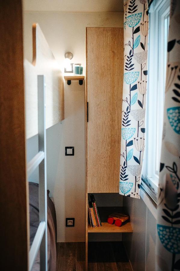 Mobil Home Xxl2 4 Chambres - Camping Les Bois Du Bardelet Poilly-lez-Gien Zewnętrze zdjęcie