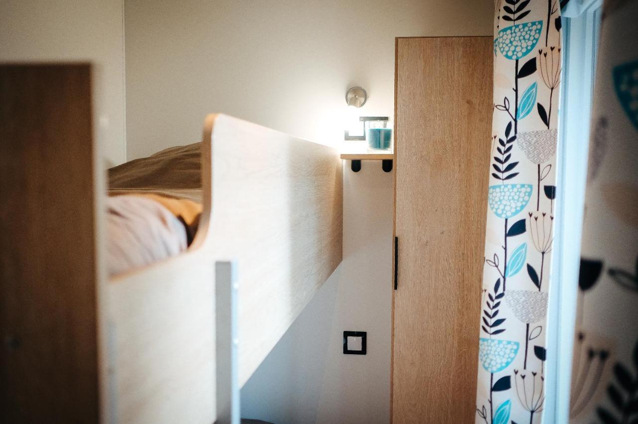 Mobil Home Xxl2 4 Chambres - Camping Les Bois Du Bardelet Poilly-lez-Gien Zewnętrze zdjęcie